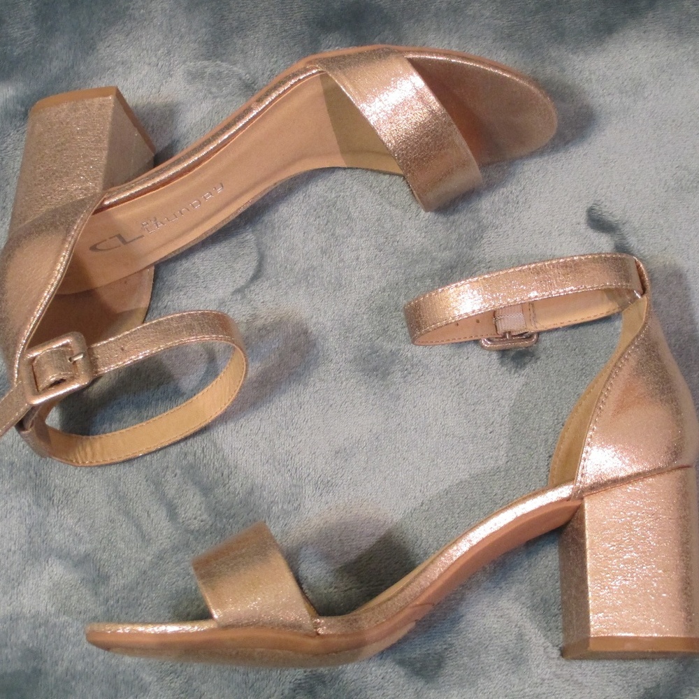 CL by Laundry Jody block heel sandal